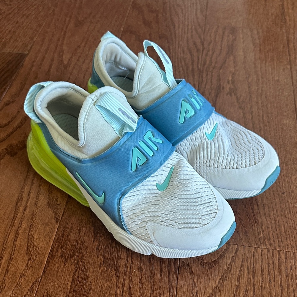 Nike Kids Air 270 Sneakers